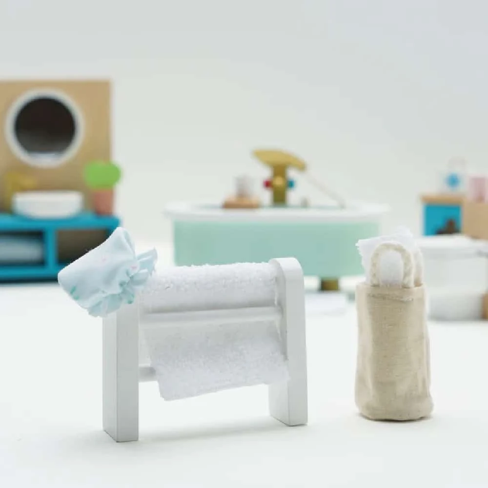 Le Toy Van Doll House Bathroom - Image 2