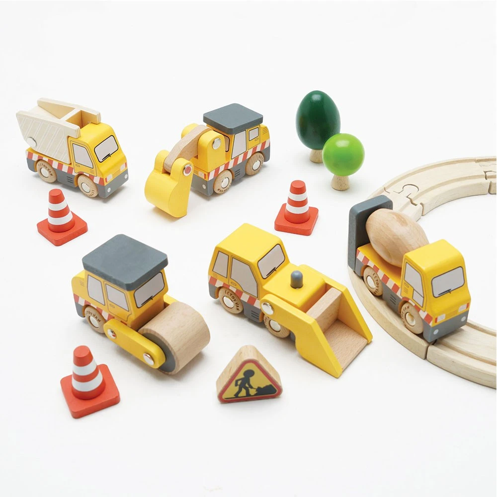 Le Toy Van Wooden Construction Set - Image 2