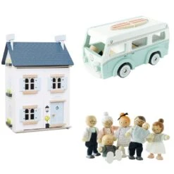 Le Toy Van Sky House With Campervan And Family