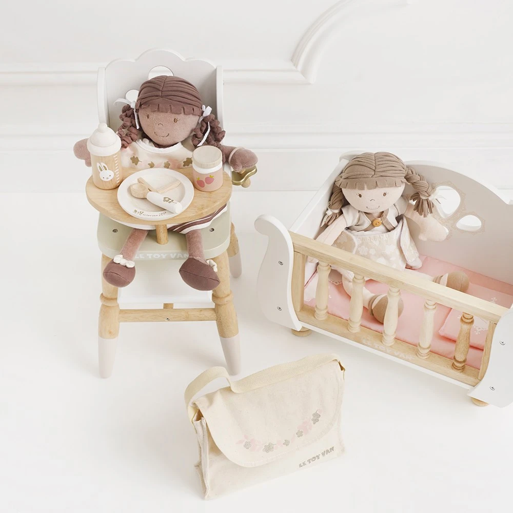 Le Toy Van Wooden Doll Nursing Set - Image 6