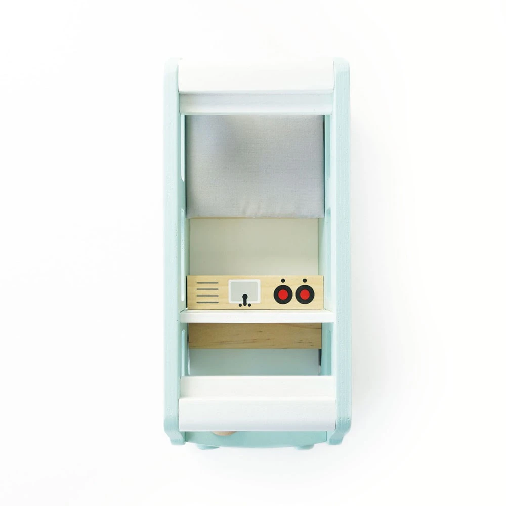 Le Toy Van Wooden Holiday Camper Van - Image 5