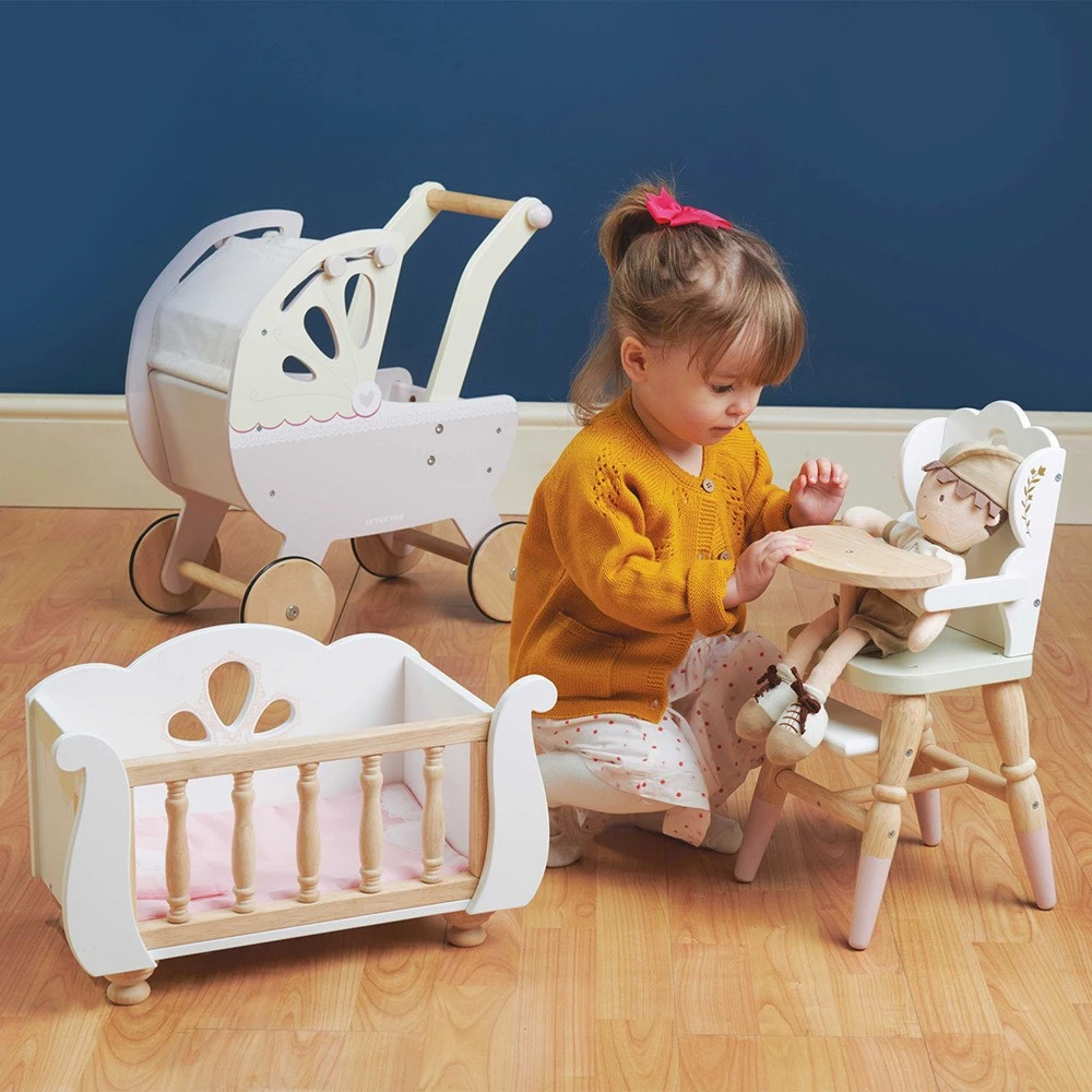Le Toy Van Wooden Doll High Chair - Image 6