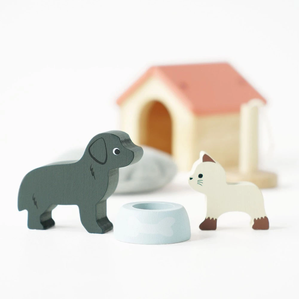 Le Toy Van Wooden Dolls House Pet Set - Image 2