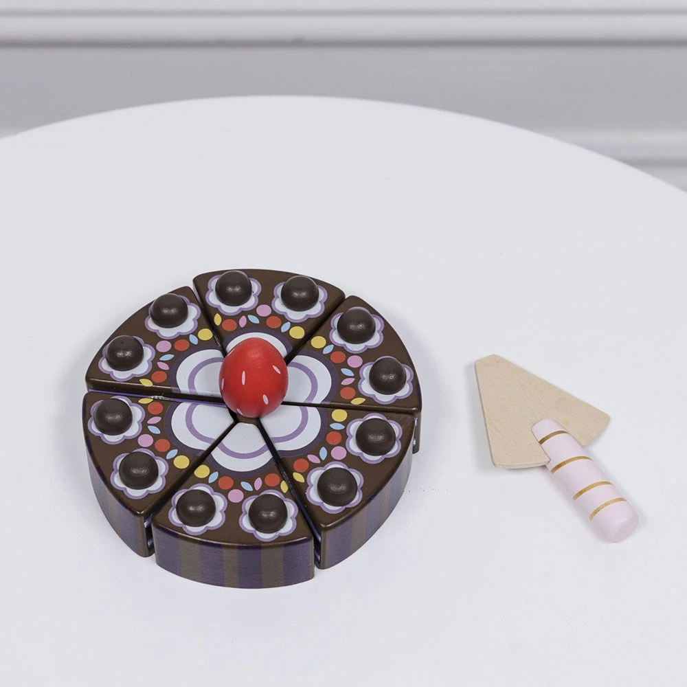 Le Toy Van Wooden Honeybake Chocolate Cake - Image 3