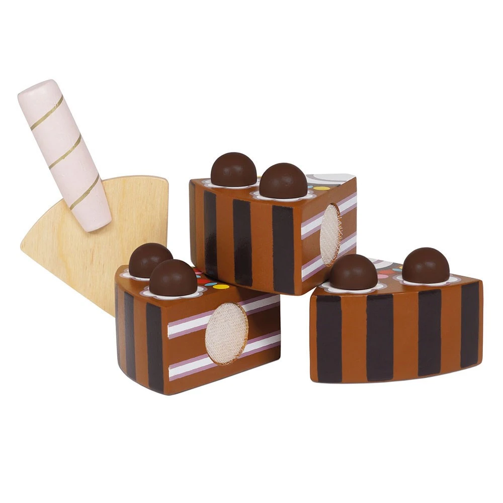 Le Toy Van Wooden Honeybake Chocolate Cake - Image 4