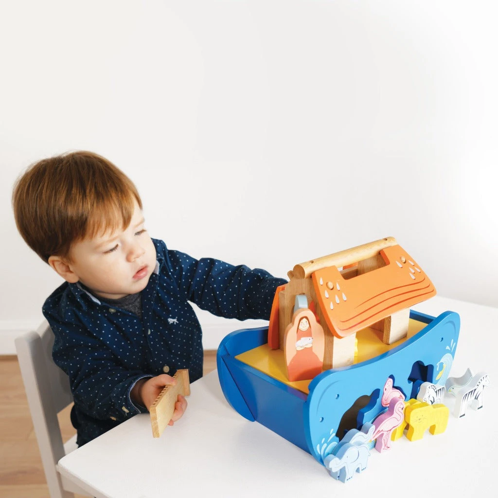 Le Toy Van Noah's Shape Sorter - Image 7