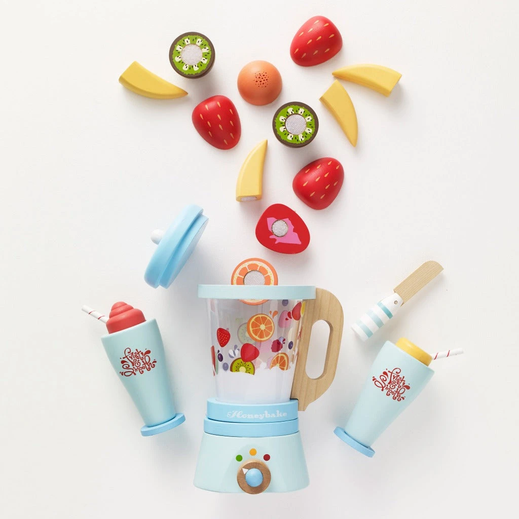 Le Toy Van Blender & Wooden Fruit Set (New Look) - Image 4