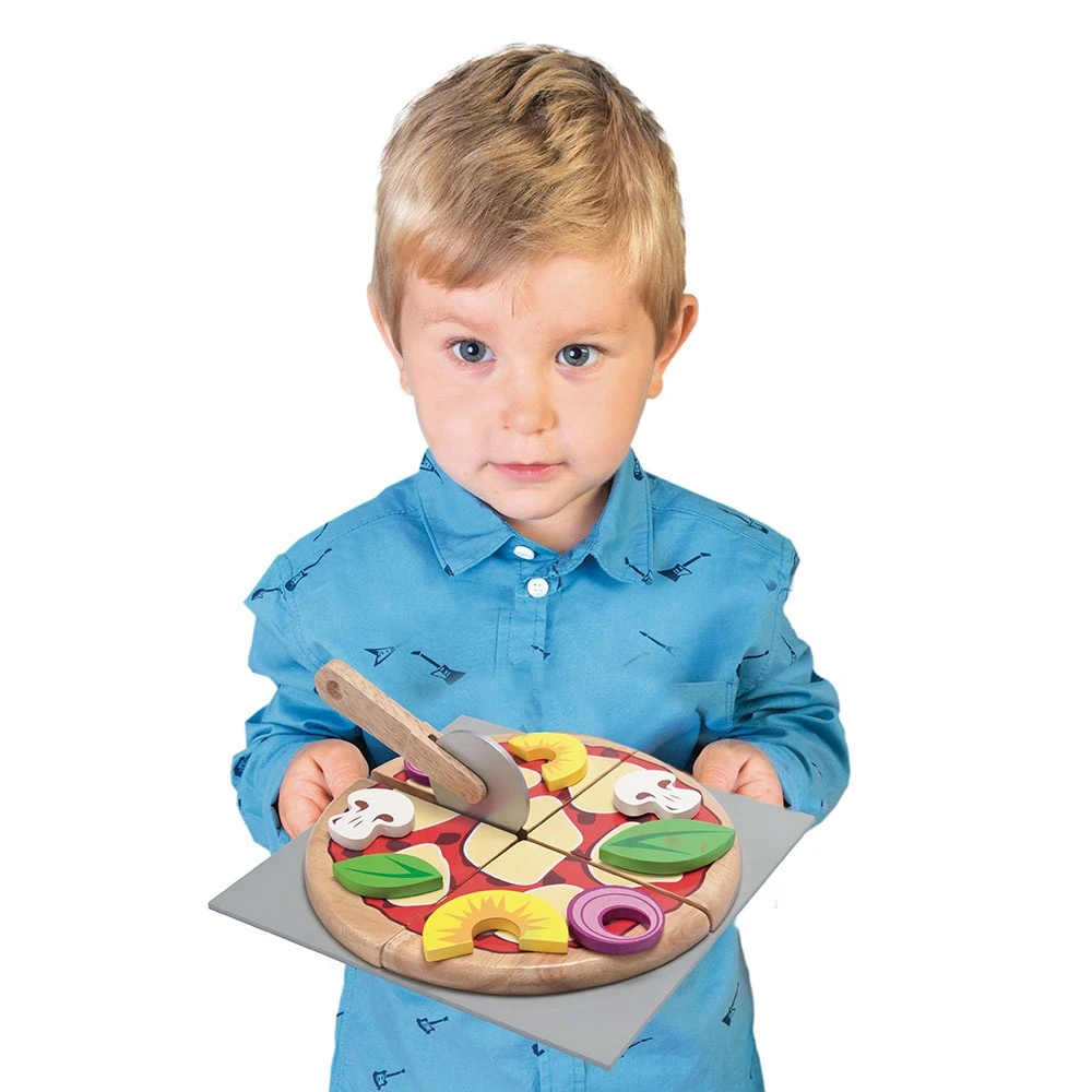 Le Toy Van Wooden Honeybake Pizza - Image 3