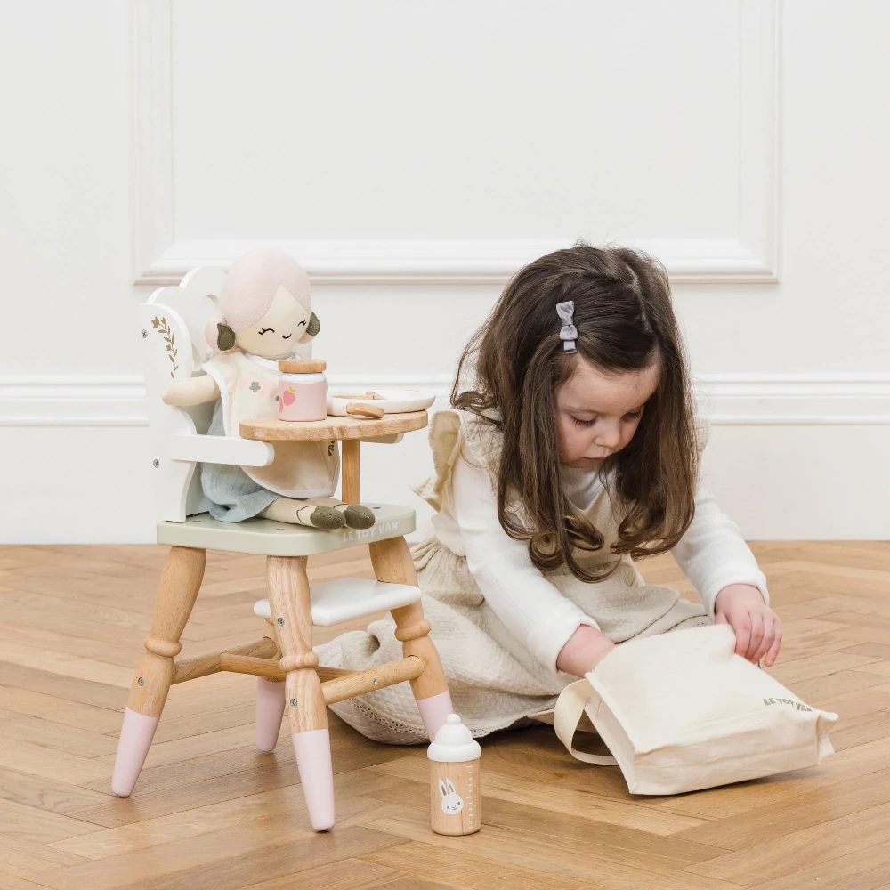 Le Toy Van Doll High Chair - Image 3